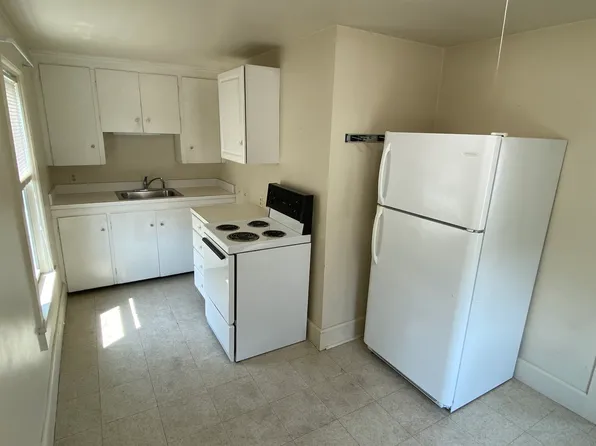 114 King St APT B, Northampton, MA 01060