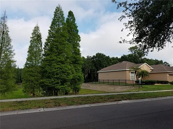 4th image of 10807 Moss Island Dr