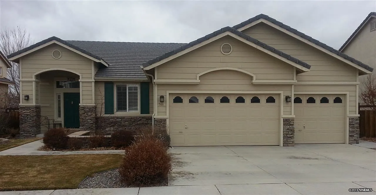 7445 Ash Peak Dr photo 1