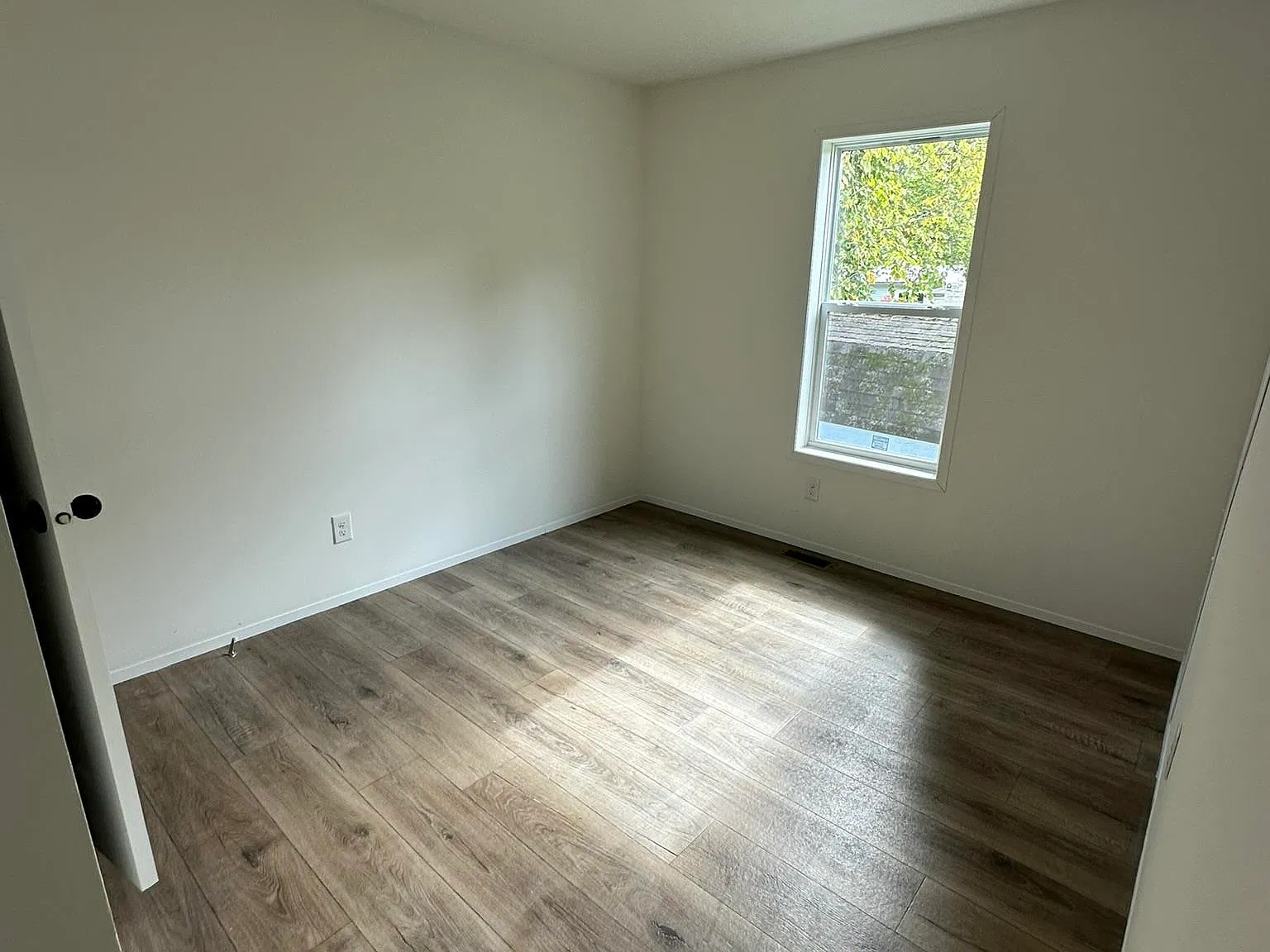411 Donegal Drive — Photo 4