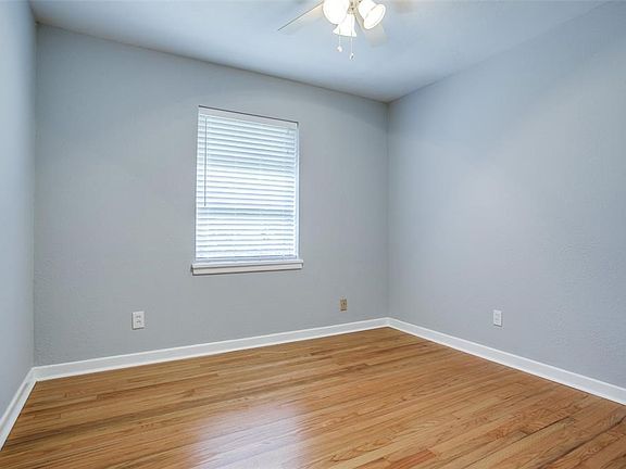 2nd image of 2308 Ballycastle Dr
