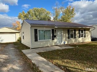 5026 S Camden Dr, Fort Wayne, IN 46825