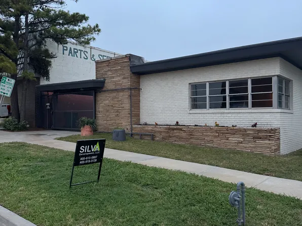 10 NE 8th St, Oklahoma City, OK 73104