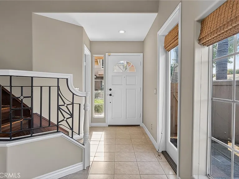 152 Terraza Ct — Photo 6
