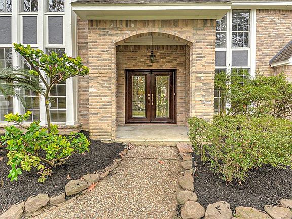 2nd image of 2702 Forest Garden Dr