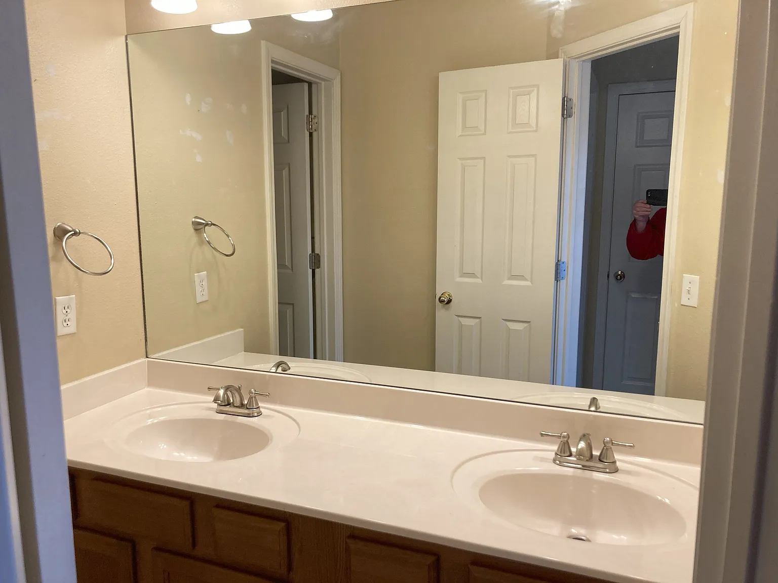 2 bed, 1.0 bath, 750 sqft, $895 — Photo 4