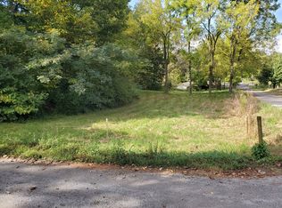 204 S Adams St, Adams, TN 37010