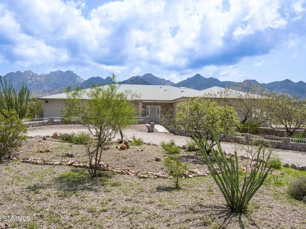 5073 Rock House Rd, Las Cruces, NM 88011