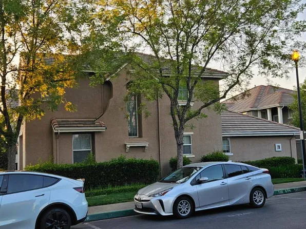 4601 Esplanade Cir, Folsom, CA 95630