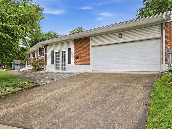3rd image of 3774 Nightingale Dr