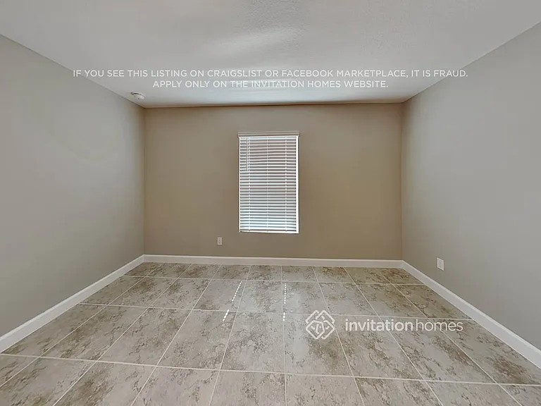 558 Oldenberg St SW — Photo 12