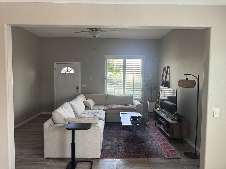 251 Wardour Castle Pl — Photo 7