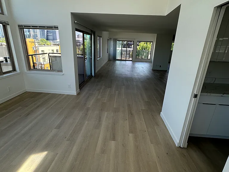 215 Valley St #401 — Photo 3