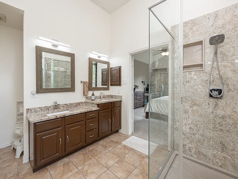 2828 Royal Troon Dr — Photo 31