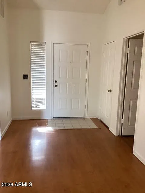 2 bed, 2.0 bath, 1308 sqft, $1,999 — Photo 2