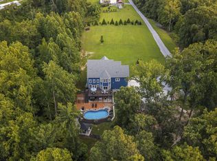 1174 Old Mount Vernon Rd, Bethpage, TN 37022