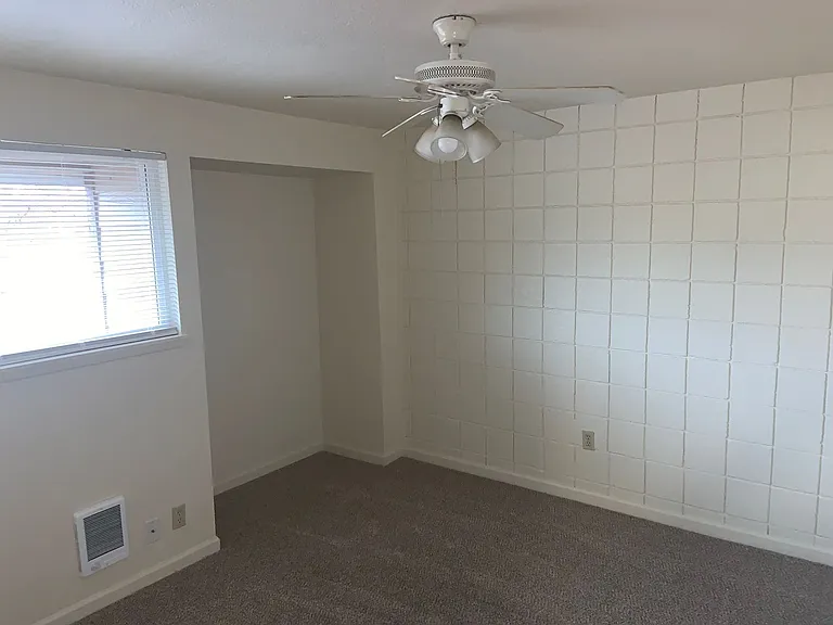 991 NW Circle Blvd — Photo 10