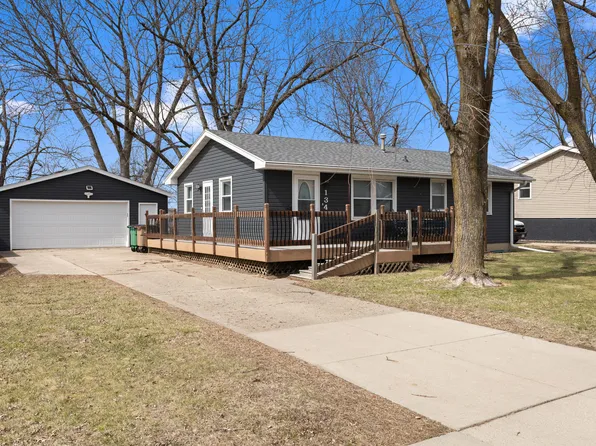 134 Patterson St SE, Bondurant, IA 50035