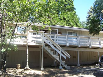 2520 Whispering Pines Dr, Running Springs, CA, 92382