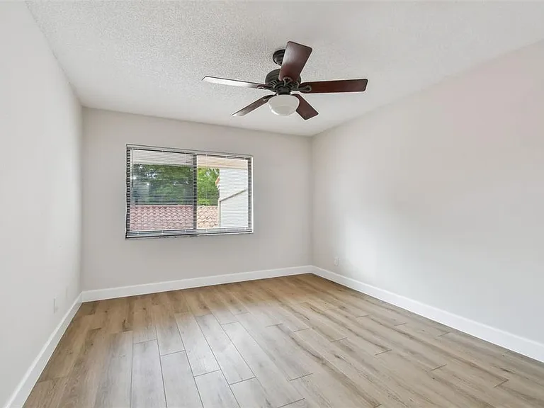 4800 Brittany Dr S #102 — Photo 33