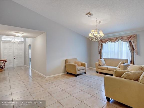 3rd image of 6024 NW 75th Ct