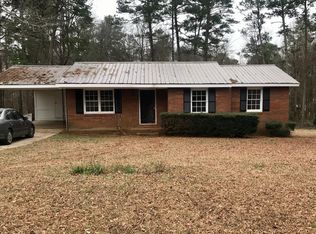 371 Church St, Pendergrass, GA 30567