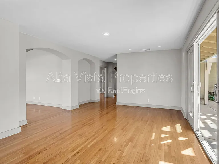 5940 La Jolla Mesa Dr — Photo 15