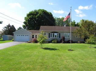 1225 State Rd, Webster, NY 14580