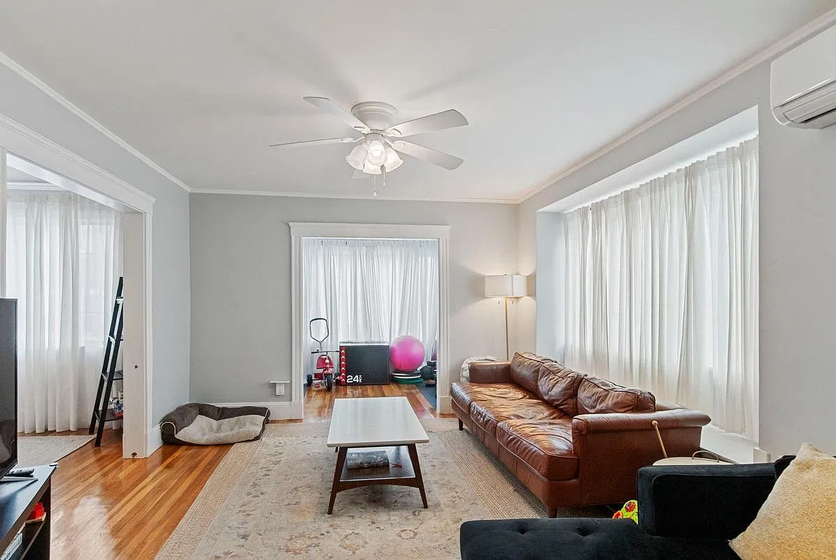 2 bed, 1600 sqft, $3,700 — Photo 3