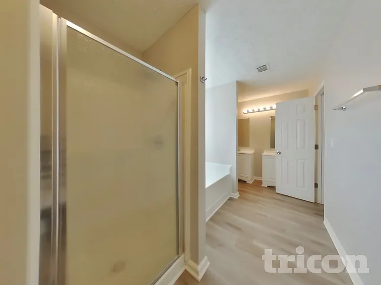 20 E Lawn Dr — Photo 11