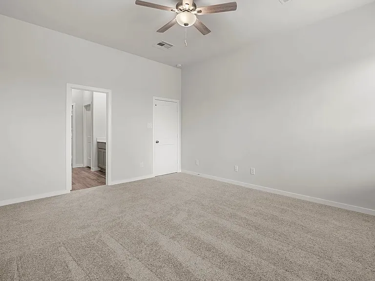 4002 Windy Whisper Dr — Photo 5