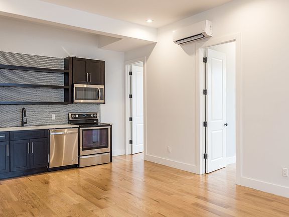2nd image of 196 Montrose Ave APT 2L