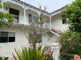 11403 Berwick St, Los Angeles, CA 90049
