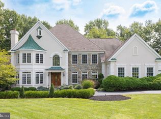 2605 Geneva Hill Ct, Oakton, VA 22124