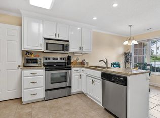 291 N Oak Ave #A, Landrum, SC 29356
