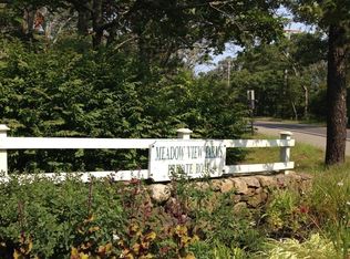 6 E Meadow Ln, Oak Bluffs, MA 02557