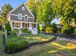 4N884 Old Lafox Rd, St Charles, IL 60175