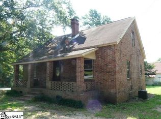 1 Clay St, Liberty, SC 29657