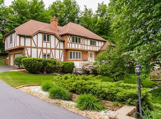 329 Shadowbrook Dr, Webster, NY 14580