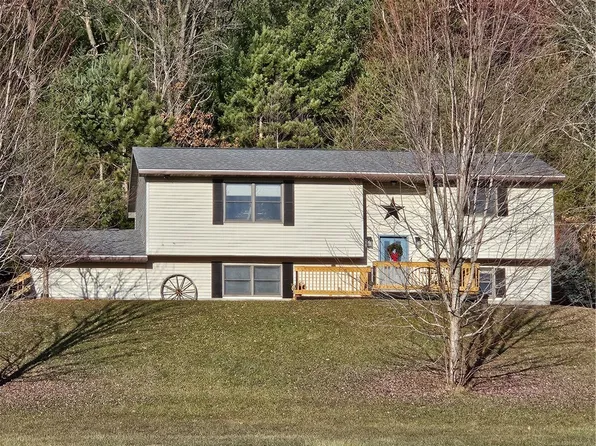 9184 Festival Avenue, Sparta, WI 54656