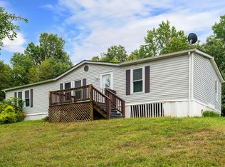 2251 Howardsville Tpke, Lyndhurst, VA 22952