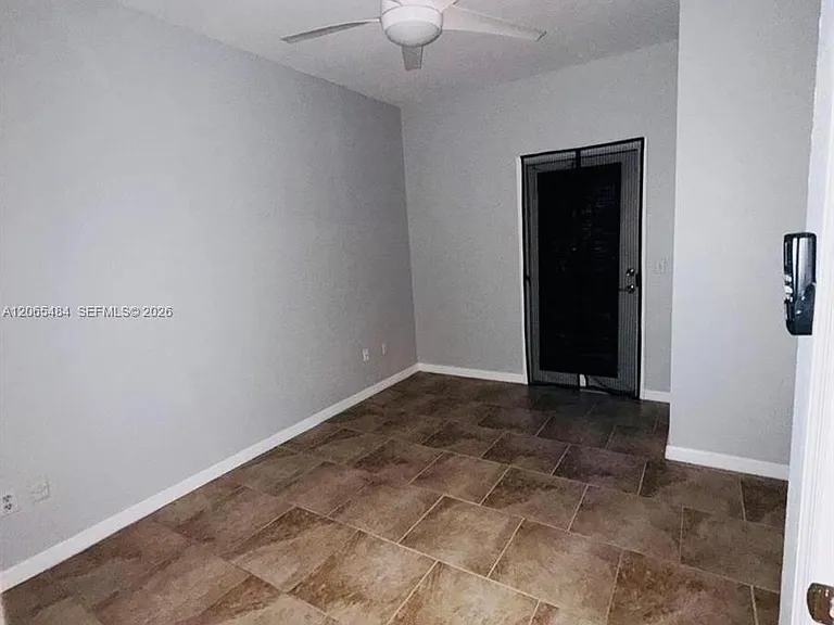 860 N Orange Ave #258 — Photo 3