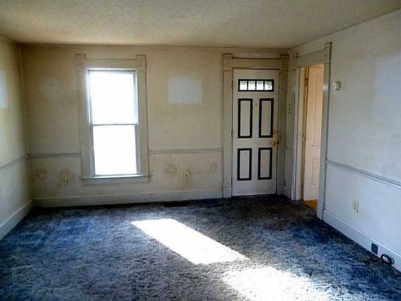 5th image of 902 Manier Ave