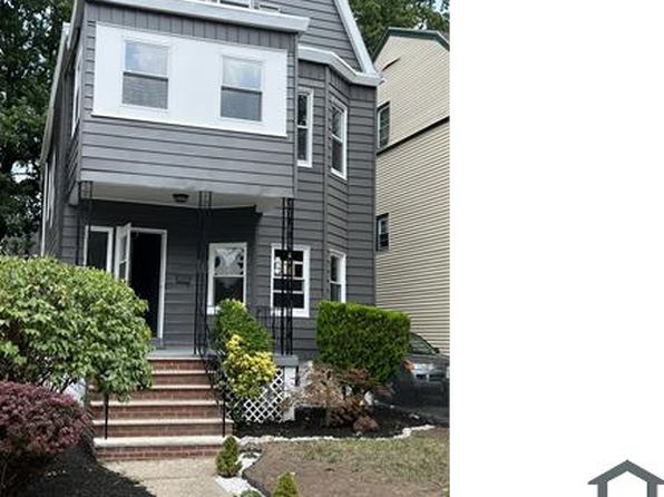 128 N 17th St FLOOR 2