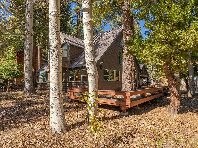 400 Grimsel Pass Rd — Photo 35