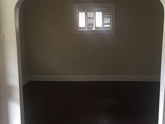 5th image of 8927 Annetta St