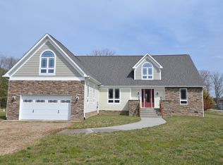 6 Eagles Nest Ln, Heathsville, VA 22473