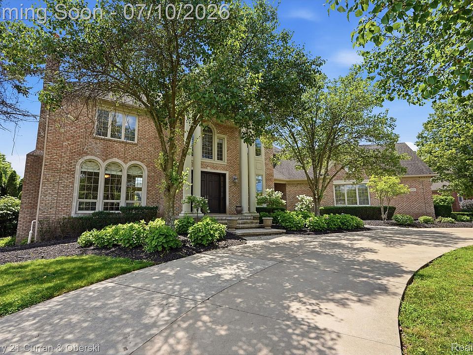 1st image of 47515 Bellagio Dr