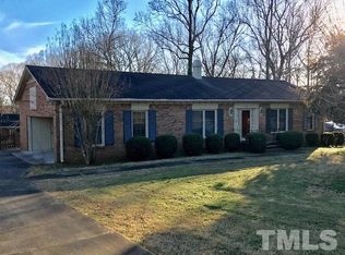 1011 Parkwood Dr, Siler City, NC 27344