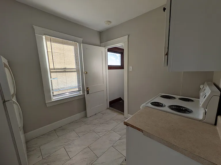 1658 Woodward Ave #UP — Photo 7